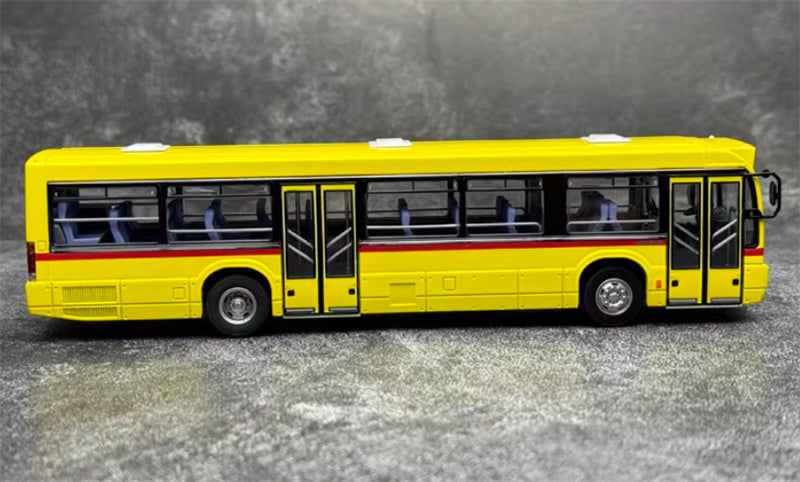 AUTO-GLIMPSE Huanghai DD6121HS City Bus Air-conditioned version yellow 1:64 Bus Pre-built Model view5