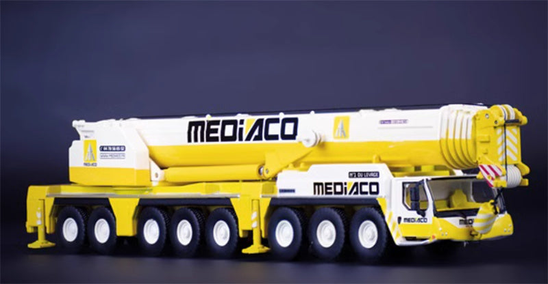 IMC  LIEBHERR LTM 1450-8.1 Mediaco 1/87 Truck Pre-built Model