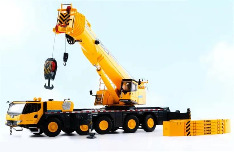 1:50   XCA220 XCMG Classic Edition Engineering Yellow Diecast Model