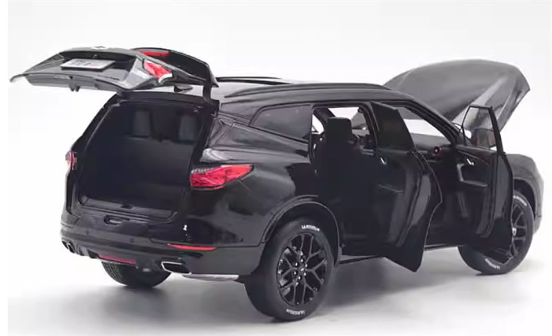 SAIC Chevrolet Blazer RS SUV black 1:18 Car Pre-built Model view5