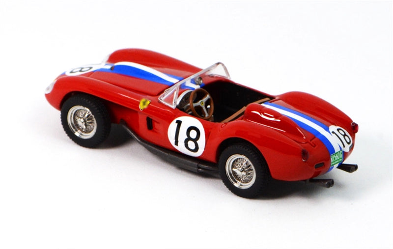 GFCC 1957 Ferrari 250 Testa Rossa Racing Red #18 LHD 1:64 car Pre-built Model view2