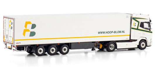 WSI DAF XG+ 4X2 REEFER TRAILER - 3 AXLE De Hoop & Blom 1:50 Truck Pre-built Model