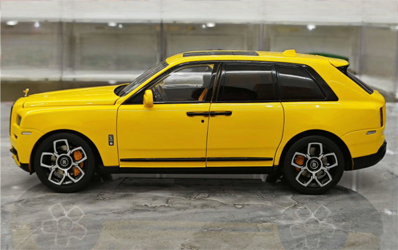 1:18  Cullinan BB  Metallic yellow ROLLS-ROYCE Limited Edition 149PCS ONLY DIECAST Model
