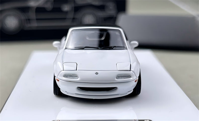 1:64 Mazda MX-5 white ATS DIECAST Civil Car Model
