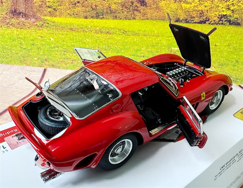 CMC Ferrari 250 GTO Winner 1000km Paris 1962 #3987 (LHD) Montlhery / R. Rodriguez #1 Limited Edition Red 1:18 Car Pre-a Model