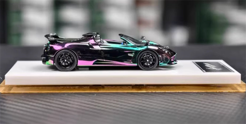 HH Model Pagani Huayra Tricolore Hidden Electroplating Color Change - Convertible Edition 1:64 Car Pre-built Model view10