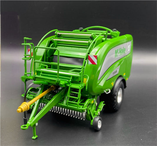1:32 McHale Fusion4 USK DIECAST Model view1