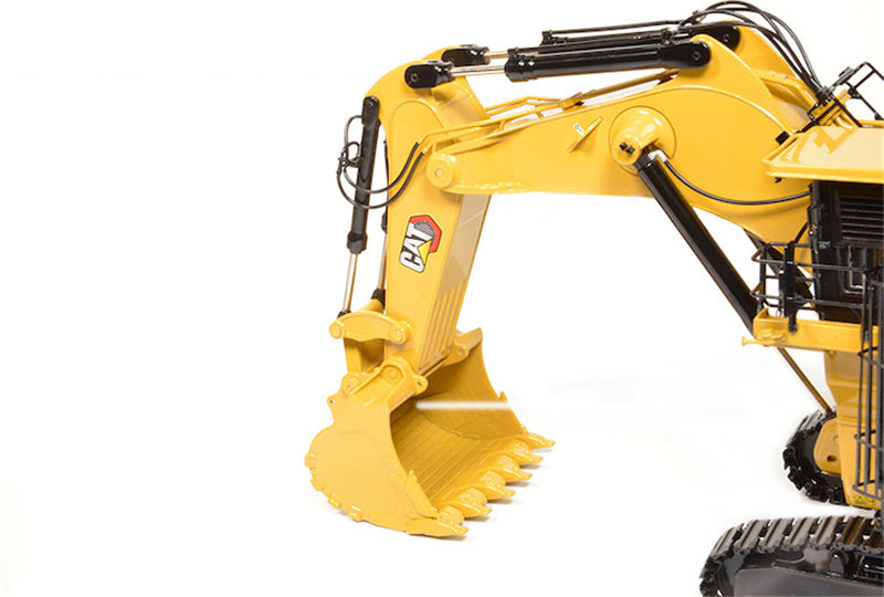 CCM  6030 Hydraulic Mining Shovel Excavator Backhoe 1/48 DIECAST  Truck Lorry Limited Edition
