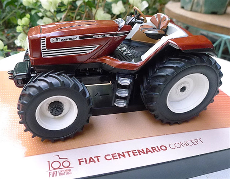 Universal Hobbies FIAT Centenario Concept New Holland Autonomous Agricultural Tractor Red 1:32 Truck Pre-built Model