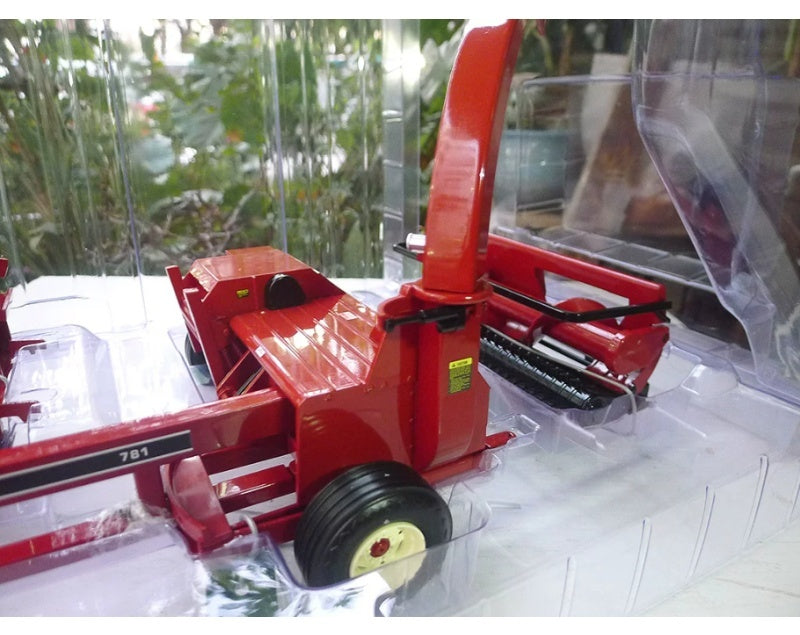 1:16 CASE IH  781 SpecCast  Red DIECAST Model