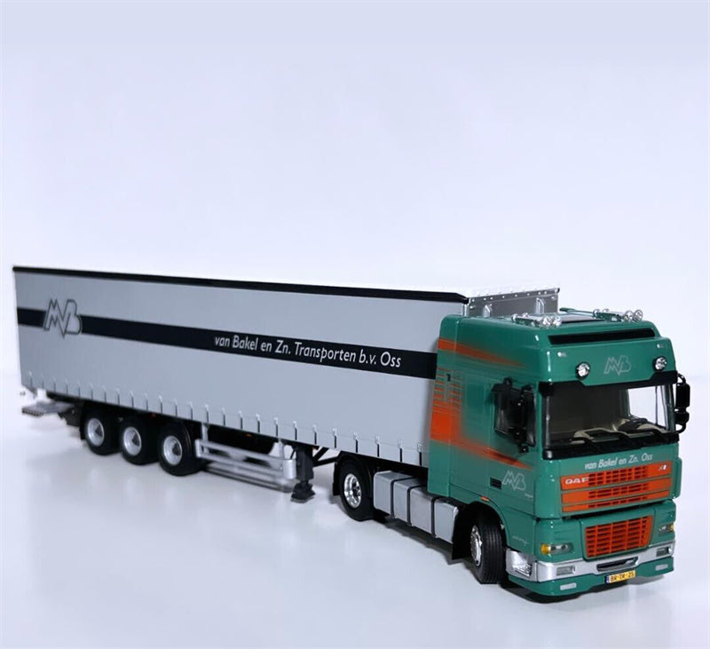 WSI DAF XF 95 SUPER SPACE CAB 4X2 CURTAINSIDE TRAILER - 3 AXLE VAN BAKEL 1/50 Truck Pre-built Model