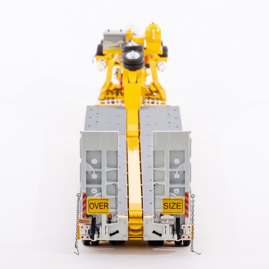 Drake Kenworth 7x8 Steerable Trailer with 2x8 Dolly yellow
  1/50 DIECAST Truck