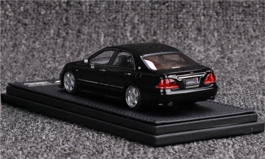IGNITION MODEL Toyota Crown GRS180 3.5 Black with OZ Wheel 1:43 Car Model view2