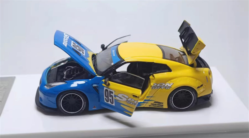 Oldtime Model Nissan GTR R35 LB PERFORMANCE wide body modification Spoon 95# coating 1:64 Car Pre-built Airliner Model Display view3