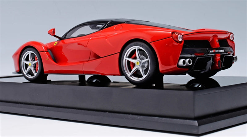 1:18 Ferrari laferrari red Amalgam Hardtop Resin Car Model view2