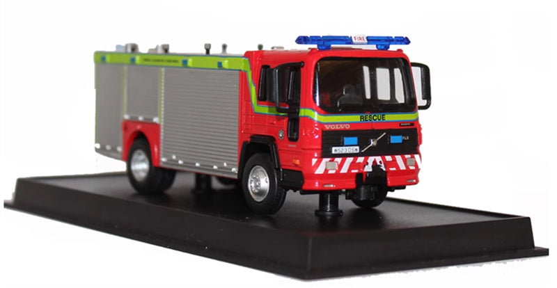 Red Base Volvo Major Rescue FL 614-UK-2000 1:64 Truck Pre-built Model