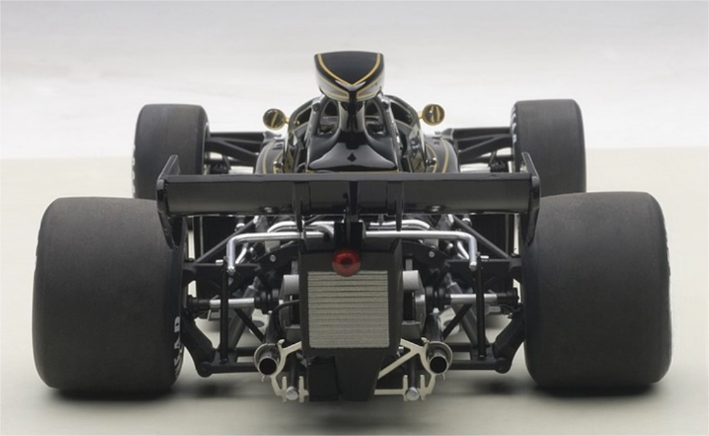 AUTOART Lotus 72E 1973 #1 Texaco Goodyear 1:18 Car Pre-built Model view7