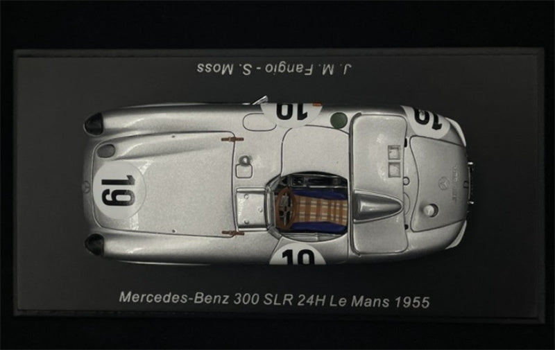 Spark Mercedes Benz 300 SLR #19 24H Le Mans 1955 J.M.FANGIO silver 1:43 Model view4
