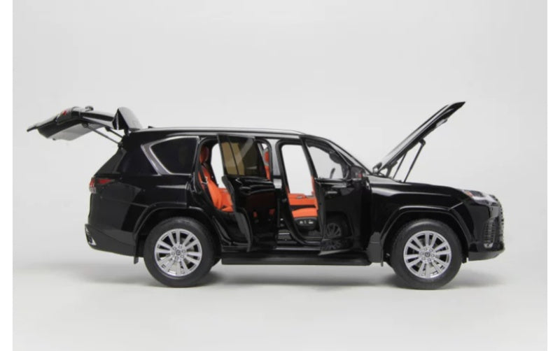 1:18 Lexus LX600 Black LCD MODELS DIECAST Truck Model