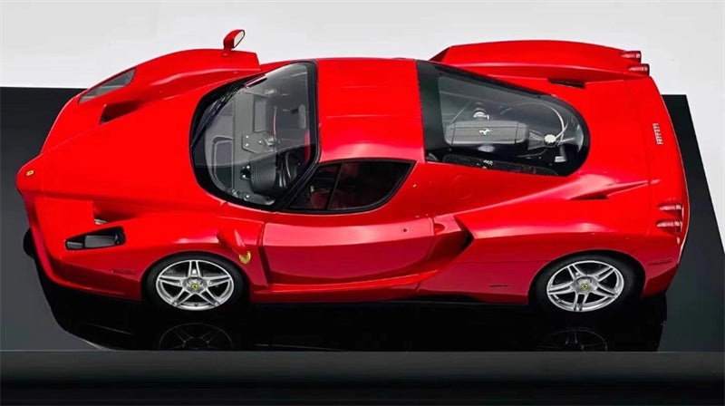 1:18 Ferrari Enzo red Amalgam Resin Car Model view3