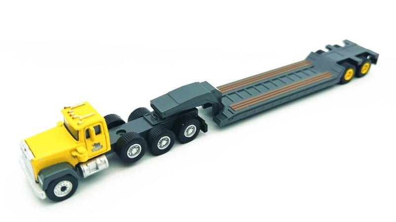 1:87 MACK   Siks Scale Models Trucks Set  DIECAST Model