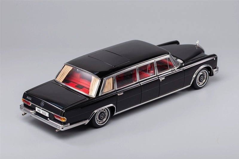 KengFai Mercedes Benz S600 Pullman Classic Car Pearlescent black 1:18 DIECAST CAR