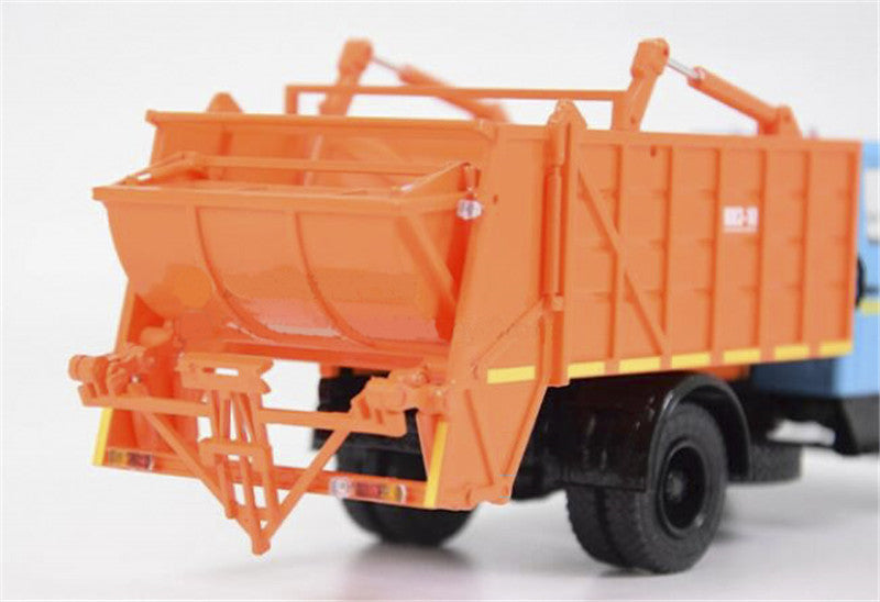 StartScaleModels MKZ-10 4333 ZIL Garbage Truck 1/43 Truck Pre-built Model