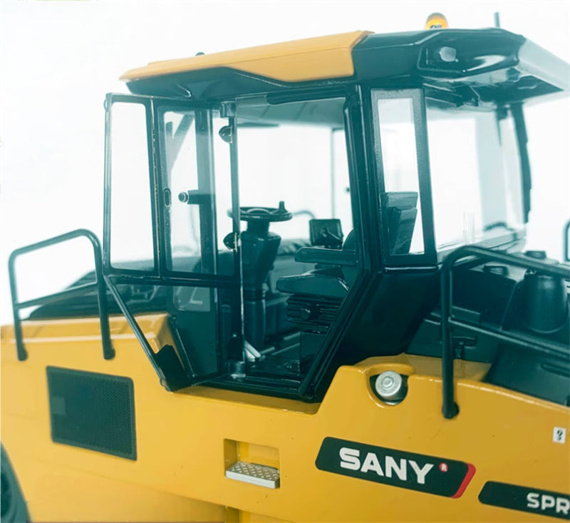 SANY SPR300C Tire Roller 1:35 Truck Pre-built Model
