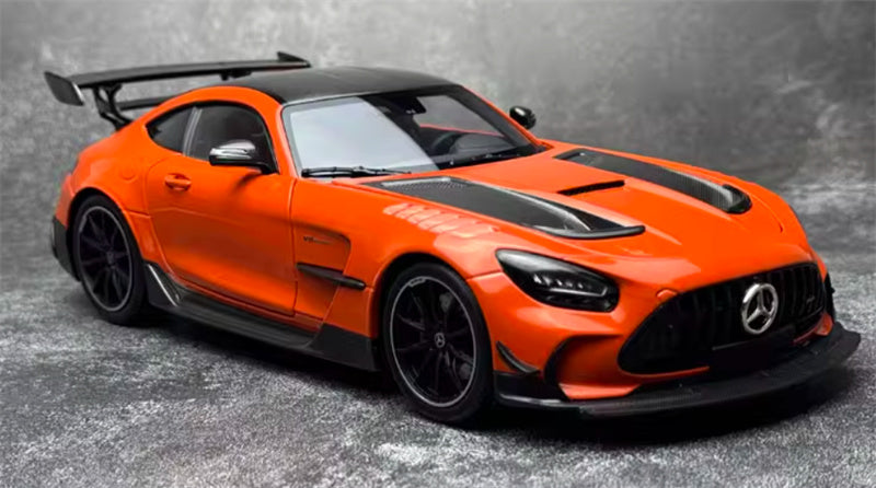 MINICHAMPS Mercedes AMG GT Black Series 2021 orange Limited Edition 400PCS ONLY 1:18 Car Pre-built Model view7