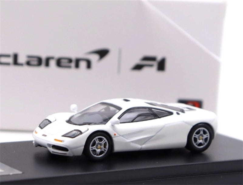 LCD-MODELS Mclaren F1 Super Car Pearl White 1:64 car Pre-built Model view8