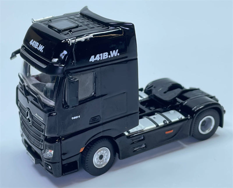 1:64 Mercedes-Benz Actros Drifting Bear ModernArt x 441B.W DIECAST Trailer & Tractor Model
