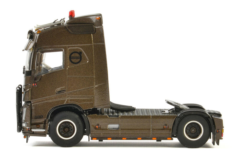 WSI VOLVO FH4 GLOBETROTTER 4x2 GVT 1:50 Truck Pre-built Model
