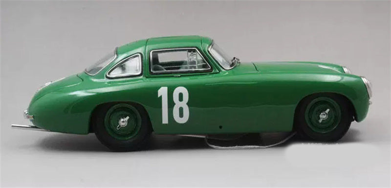 CMC Mercedes Benz 300SL W 194 1952 Green #18 1/18 car Pre-a Model
