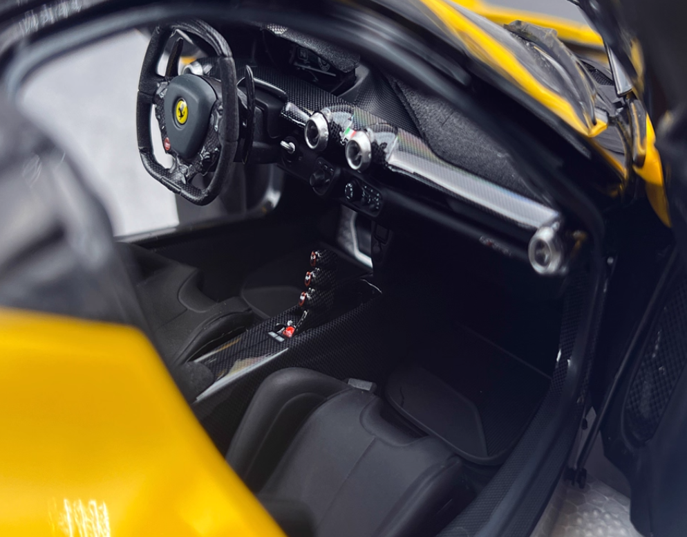 BBR MODELS Ferrari LaFerrari yellow hardtop 1:18 Car Pre-built Model view3