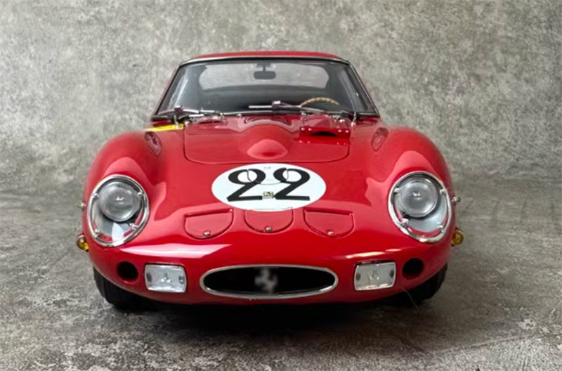 CMC Ferrari 250 GTO 24H France 1962 (LHD) Beurlys / Elde / Mason #22 Limited Edition Red Champion Car 1:18 Car Pre-a Model