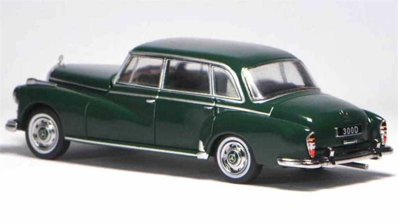 GFCC Mercedes Benz 300D 1959 classic car British Green LHD 1:64 car Pre-built Model view5