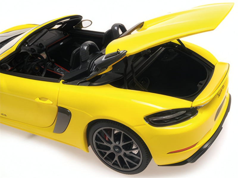1:18 PORSCHE 718 SPYDER RS 2024 Yellow Carbon Cover  MINICHAMPS No Tail Wing Edition DIECAST Car Model