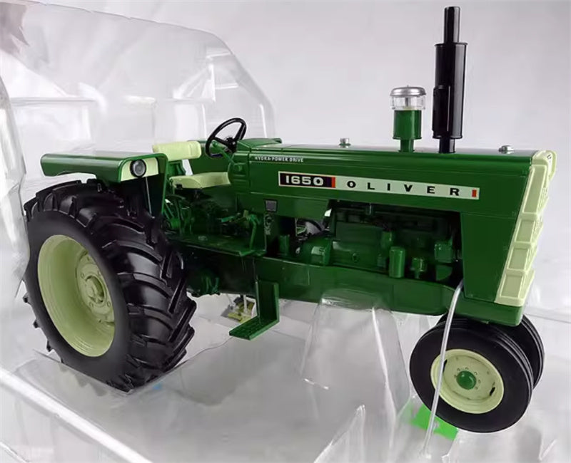 SpecCast Oliver 1650 Gas Narrow Tractor green 1:16 Truck Pre-built Model