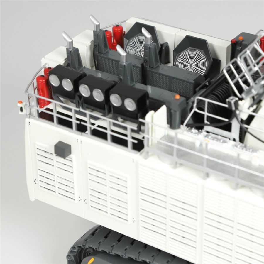 NZG Liebherr R9600 Backhoe Mine Excavator 1/50 DIECAST Truck