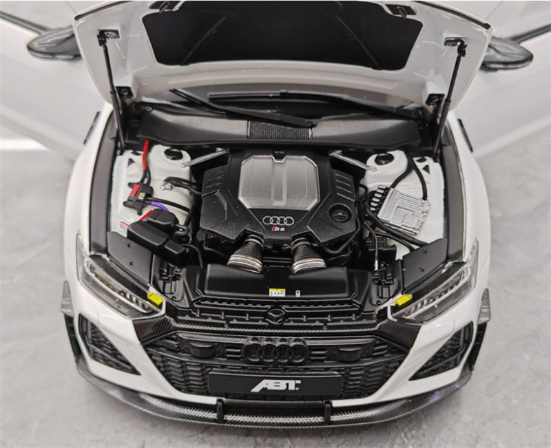 KengFai 2021 Audi RS7 C8 Sportback Pearlescent white ABT 1:18 Car Pre-built Model