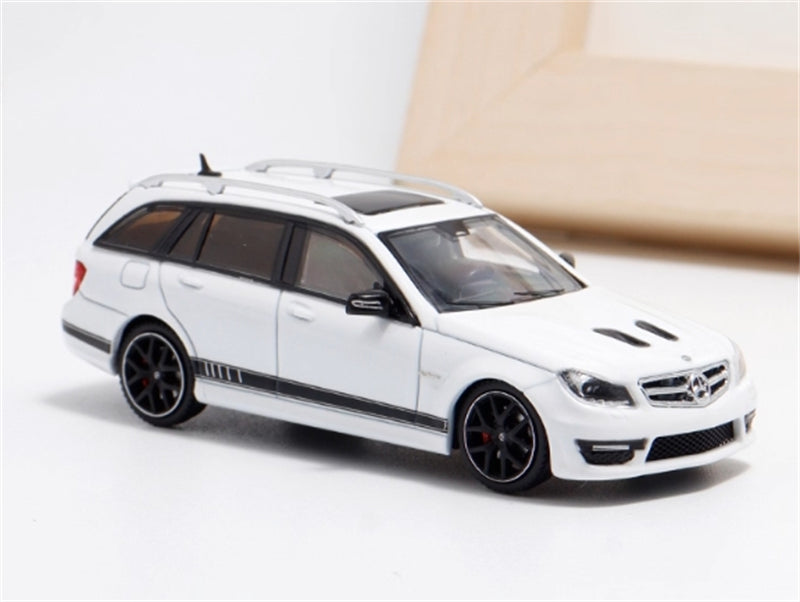 Flame Mercedes-Benz C63 AMG Edition 507 Wagon White Limited Edition 499PCS ONLY 1:64 car Pre-built Model view2