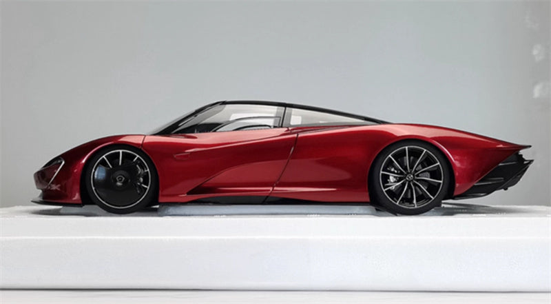 AUTOART McLaren Speedtail supercar burgundy 1:18 Car Pre-built Model view4