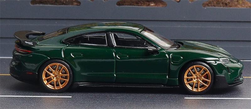 1:64 Porsche Taycan Turbo GT green Trends Hobby DIECAST Civil Car Model
