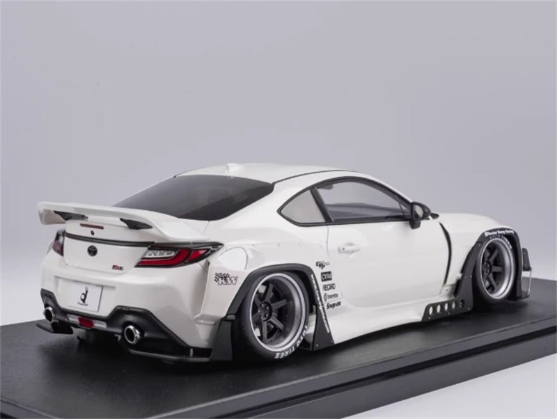 1:18 Toyota Pandem GR86  Crystal White GT SPIRIT  Resin Model