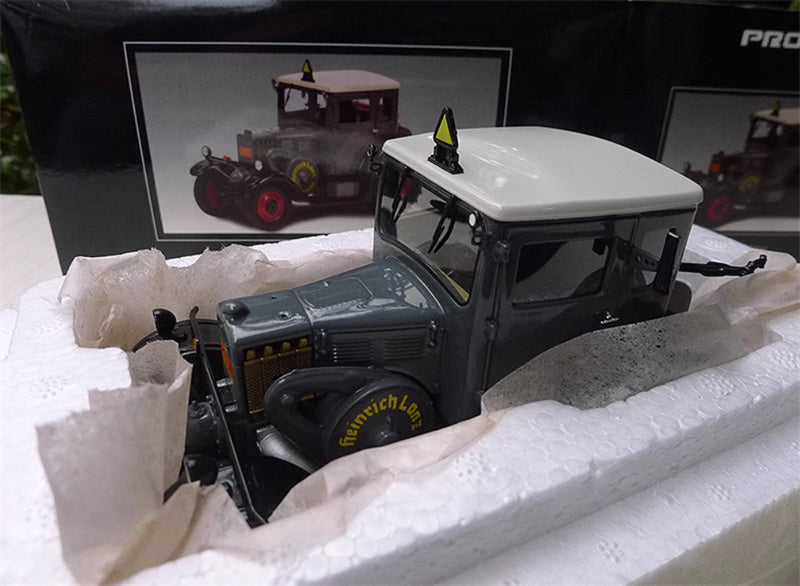 SCHUCO German Lanz Eibulldog mit Kabine Tractor grey Limited Edition 1500PCS ONLY 1:32 Truck Pre-built Model