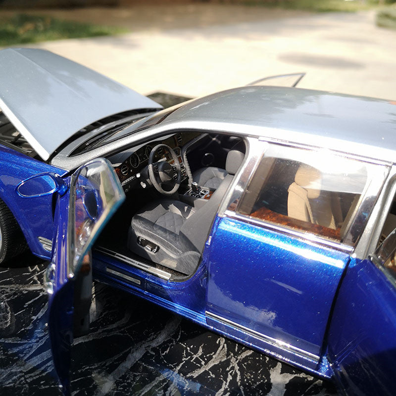 Almost Real BENTLEY Mulsanne Extended Version Silver Blue 1/18 DIECAST CAR