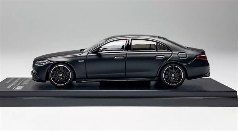 Almost Real Mercedes - AMG S 63 E Performance 2023 Night black magno 1:64 Car Pre-built Airliner Model Display view3