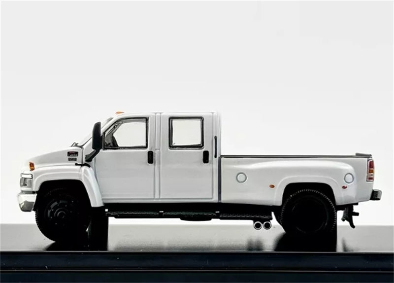 1:64 Chevrolet Kodiak Pickup White GOC DIECAST Limited Edition 450pcs ONLY Model