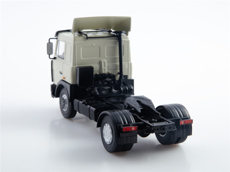 Modimio Soviet Belarus third-generation MAZ-5432 heavy-duty tractor 1/43 Truck Pre-built Model