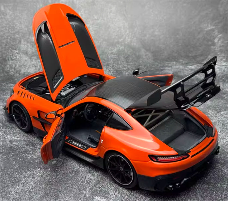 MINICHAMPS Mercedes AMG GT Black Series 2021 orange Limited Edition 400PCS ONLY 1:18 Car Pre-built Model view5
